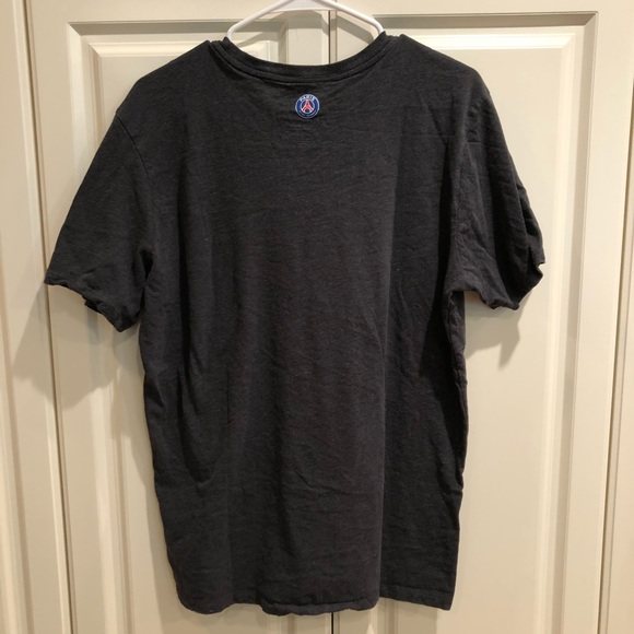 Nike Paris Tee - Picture 3 of 4